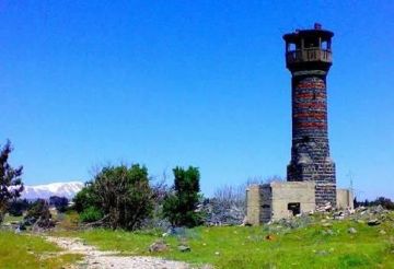 إسرائيل تفجر مسجد الداغستان ومبان مدنية وخدمية في القنيطرة جنوب غربي سوريا (صورة)