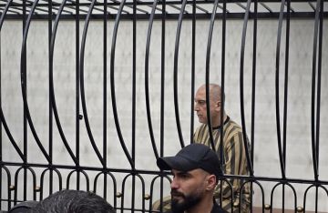 بدء أولى جلسات محاكمة عاطف نجيب في دمشق