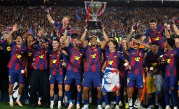 برشلونة يتوج بلقب الدوري الإسباني للمرة 29 بعد حسم الكلاسيكو أمام ريال مدريد
