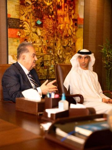 وزير التجارة الخارجية الإماراتي (ثاني بن أحمد الزيودي) يزور (فلاي شام) أول استثمار إماراتي في سوريا وزير التجارة الخارجية الإماراتي (ثاني بن أحمد الزيودي) يزور (فلاي شام) أول استثمار إماراتي في سوريا