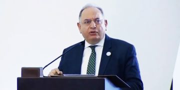 وزير المالية يصدر تعليمات حول مرسوم القروض المصرفية المتعثرة