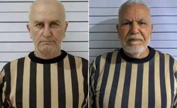 وزير الداخلية: المجرمين اللواء واصل العويد واللواء الطيار إبراهيم محلا باتا في قبضتنا الأمنية وزير الداخلية: المجرمين اللواء واصل العويد واللواء الطيار إبراهيم محلا باتا في قبضتنا الأمنية