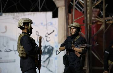 توتر أمني واحتجاجات في ترحين بريف حلب عقب حملة لإزالة الحراقات النفطية توتر أمني واحتجاجات في ترحين بريف حلب عقب حملة لإزالة الحراقات النفطية