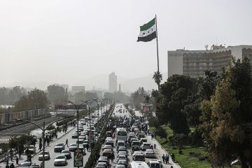 وكالة: سوريا تروج لنفسها كممر آمن لصادرات النفط وتستغل الحياد لتعزيز علاقاتها