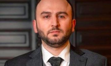مصادر: تعيين عبد الرحمن الأعمى أمينا عاما لشؤون رئاسة الجمهورية خلفا للشرع.. وتغييرات جديدة في حمص