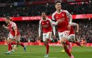 أرسنال يفوز بلقب الدوري الإنجليزي بعد غياب دام 22 عاما