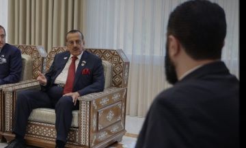 بعد تأكيده أنه لن يستثمر في سوريا.. الحبتور في بيان جديد: نبحث عن مشروع أيقوني في دمشق بعد تأكيده أنه لن يستثمر في سوريا.. الحبتور في بيان جديد: نبحث عن مشروع أيقوني في دمشق