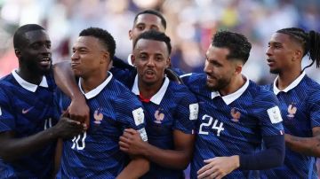 فرنسا وصيفة بطل العالم تحقق الفوز أمام السنغال في بداية مثالية بمونديال 2026 فرنسا وصيفة بطل العالم تحقق الفوز أمام السنغال في بداية مثالية بمونديال 2026