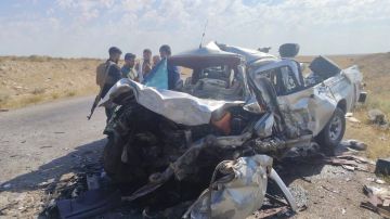 وفاة 5 اشخاص بتصادم سيارتين بريف الرقة