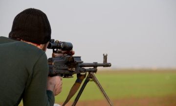 القيادة المركزية الأمريكية تعلن مقتل قيادي في داعش بغارة في سوريا