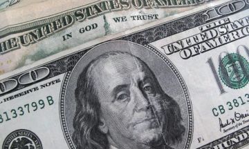 الدولار يسجل أعلى مستوى في أكثر من عام مع تزايد توقعات رفع الفائدة الأمريكية الدولار يسجل أعلى مستوى في أكثر من عام مع تزايد توقعات رفع الفائدة الأمريكية