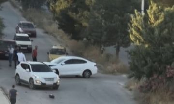 وفاة ثلاثة أشقاء وإصابة شقيقهم بحادث سير مروع في حلب الجديدة ( فيديو ) وفاة ثلاثة أشقاء وإصابة شقيقهم بحادث سير مروع في حلب الجديدة ( فيديو )