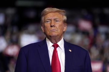 ترامب: لولا أمريكا لما وجدت إسرائيل ولولاي كانت ستمحى من على وجه الأرض (فيديو) ترامب: لولا أمريكا لما وجدت إسرائيل ولولاي كانت ستمحى من على وجه الأرض (فيديو)