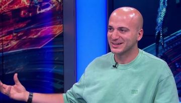 ناشطون يتحدثون عن حمشو و العمر و لا أنباء رسمية بعد .. اعتقال الناشط حسان عقاد في دمشق ناشطون يتحدثون عن حمشو و العمر و لا أنباء رسمية بعد .. اعتقال الناشط حسان عقاد في دمشق