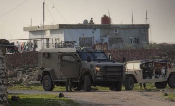 إسرائيل تعتقل شابا في ريف القنيطرة الجنوبي إسرائيل تعتقل شابا في ريف القنيطرة الجنوبي