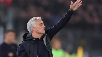ريال مدريد يعلن تعيين جوزيه مورينيو مدربا لـ«الملكي» لمدة ثلاثة مواسم
