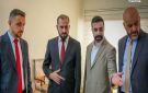 تحضيرات لافتتاح السفارة السورية في طرابلس - sy