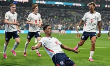إنجلترا تبلغ نصف نهائي كأس العالم بعد إسقاط النرويج إنجلترا تبلغ نصف نهائي كأس العالم بعد إسقاط النرويج