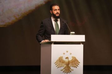 أبرز ما جاء في تصريحات الرئيس الشرع على قناة الجزيرة