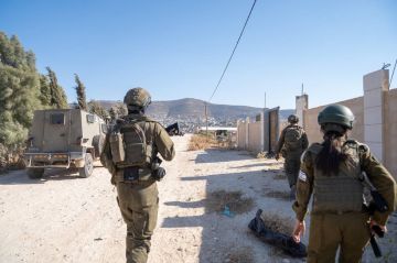 الجيش الإسرائيلي يفرج عن شاب من ريف القنيطرة الشمالي بعد اعتقاله في مداهمة سابقة الجيش الإسرائيلي يفرج عن شاب من ريف القنيطرة الشمالي بعد اعتقاله في مداهمة سابقة