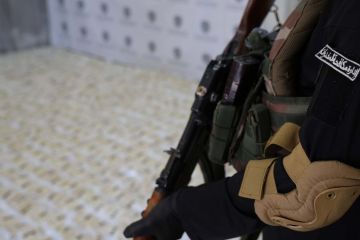 سوريا.. إحباط تهريب 850 ألف حبة مخدرة قادمة من لبنان بريف دمشق (صور) سوريا.. إحباط تهريب 850 ألف حبة مخدرة قادمة من لبنان بريف دمشق (صور)