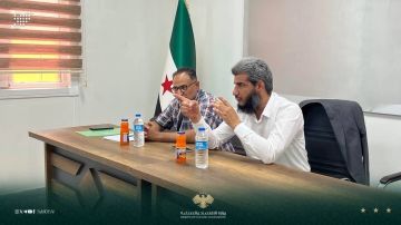 مدير صناعة الرقة يبحث مع صناعيي تل أبيض سبل دعم القطاع الصناعي