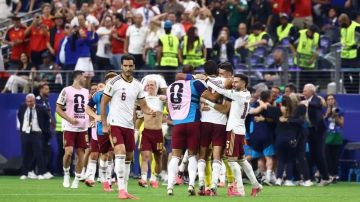 المنتخب الإسباني يلقن نظيره الفرنسي درساً بفنون كرة القدم ويبلغ نهائي مونديال 2006