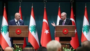أردوغان: مستمرون في دعمنا للجيش اللبناني ومستعدون للمساهمة في إعادة إعمار الجنوب أردوغان: مستمرون في دعمنا للجيش اللبناني ومستعدون للمساهمة في إعادة إعمار الجنوب