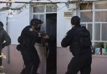 بعد أيام من وقوعها.. الأمن الجنائي يكشف ملابسات جريمة مروعة في داريا ويوقف الفاعل