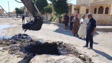 معالجة انسداد في شبكة الصرف الصحي بقرية الخاتونية وإعادة الخدمة إلى وضعها الطبيعي معالجة انسداد في شبكة الصرف الصحي بقرية الخاتونية وإعادة الخدمة إلى وضعها الطبيعي