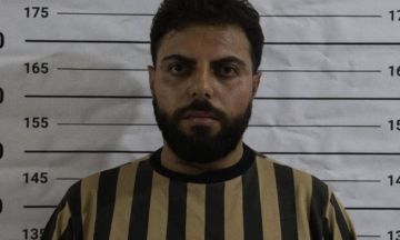توقيف سائق حافلة بعد تشغيل أغان تمجد النظام المخلوع ورئيسه في ريف دمشق توقيف سائق حافلة بعد تشغيل أغان تمجد النظام المخلوع ورئيسه في ريف دمشق