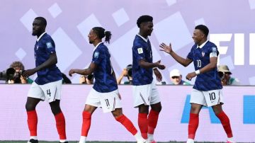 فرنسا تسحق السويد بثلاثية بيضاء وتلتقي الباراغواي في دور الـ16 لكأس العالم 2026