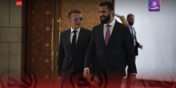 الرئيس الفرنسي يواصل زيارته في دمشق الرئيس الفرنسي يواصل زيارته في دمشق