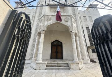 قطر تنفي استضافة وفد إيراني في سفارتها بدمشق قطر تنفي استضافة وفد إيراني في سفارتها بدمشق