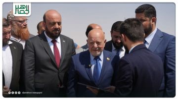 وزير الاقتصاد والصناعة يتفقد موقع مدينة معرة النعمان الصناعية استعدادا لوضع حجر الأساس وزير الاقتصاد والصناعة يتفقد موقع مدينة معرة النعمان الصناعية استعدادا لوضع حجر الأساس