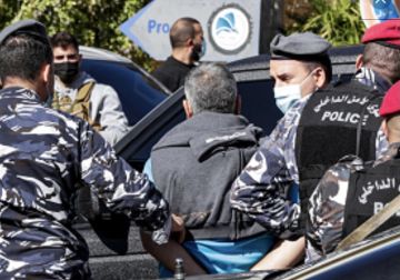 صحيفة: لبنان توقف خلية تجمع الأموال لتنظيم داعش وتنشط بين لبنان وسوريا صحيفة: لبنان توقف خلية تجمع الأموال لتنظيم داعش وتنشط بين لبنان وسوريا
