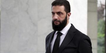 الرئيس الشرع يصدر تعيينات واسعة في قيادة الأجهزة الأمنية الرئيس الشرع يصدر تعيينات واسعة في قيادة الأجهزة الأمنية