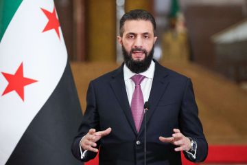 انعقاد أولى جلسات مجلس الشعب في سوريا.. والشرع: نكتب تاريخا جديدا انعقاد أولى جلسات مجلس الشعب في سوريا.. والشرع: نكتب تاريخا جديدا