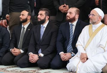 داعش يصوب على مجلس الشعب السوري ويواصل هجومه على الشرع داعش يصوب على مجلس الشعب السوري ويواصل هجومه على الشرع