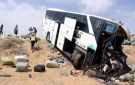مصرع 8 أشخاص وإصابة العشرات في حادث تصادم حافلتين على طريق دير الزور- دمشق