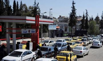 الشركة السورية للبترول تفسر أسباب الازدحام الخانق على محطات الوقود الشركة السورية للبترول تفسر أسباب الازدحام الخانق على محطات الوقود