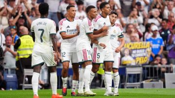 ريال مدريد يؤكد بدايته القوية برباعية بيضاء في شباك ملقا بالدوري الاسباني ريال مدريد يؤكد بدايته القوية برباعية بيضاء في شباك ملقا بالدوري الاسباني