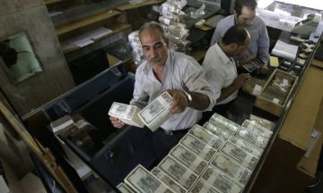 سعر صرف الدولار و اليورو و الذهب مقابل الليرة السورية الاثنين 31 8 2026
