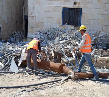 ترميم وتأهيل مبنى التنمية الريفية في حي هرابش بدير الزور 