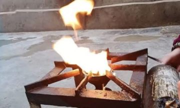 إصابة أم وأطفالها الأربعة بانفجار بابور كاز في منزلهم بالحسكة.. ثلاثة منهم بحالة حرجة إصابة أم وأطفالها الأربعة بانفجار بابور كاز في منزلهم بالحسكة.. ثلاثة منهم بحالة حرجة