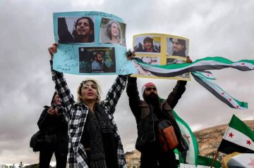 المفقودون في سوريا: أرواح معلقة بين السماء والأرض المفقودون في سوريا: أرواح معلقة بين السماء والأرض