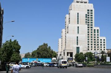 سوريا تحيل شرطي الصفعة القاتلة إلى القضاء سوريا تحيل شرطي الصفعة القاتلة إلى القضاء