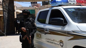 سوريا.. إصابات في انفجار عبوة ناسفة استهدف حافلة لقوى الأمن الداخلي في ريف دمشق (صورة) سوريا.. إصابات في انفجار عبوة ناسفة استهدف حافلة لقوى الأمن الداخلي في ريف دمشق (صورة)