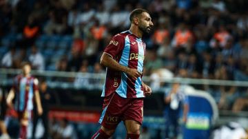 المصري محمد صلاح يفتتح أهدافه مع طرابزون التركي بثنائية بشباك باشاك شهير