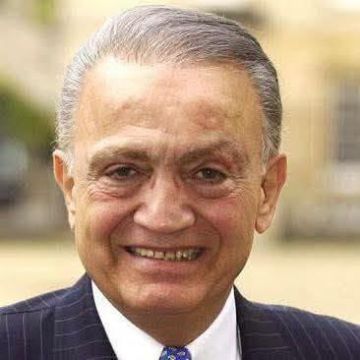 وفيق سعيد: لن يبني سورية سوى السوريين وندعو الجميع للعودة والاستثمار الآن وفيق سعيد: لن يبني سورية سوى السوريين وندعو الجميع للعودة والاستثمار الآن